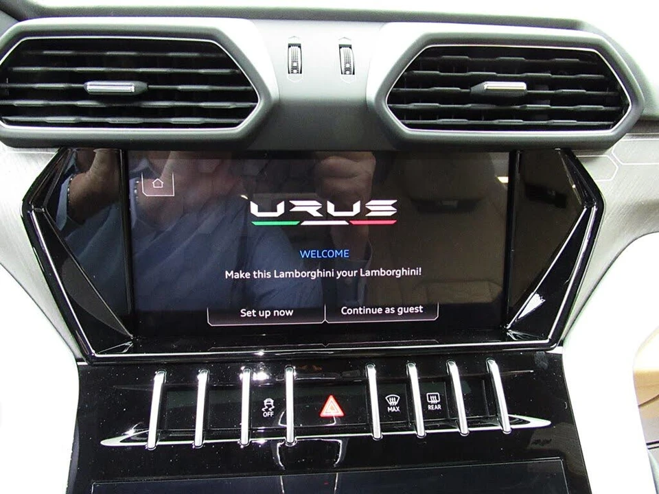 2022 Lamborghini Urus - Image 31 of 31