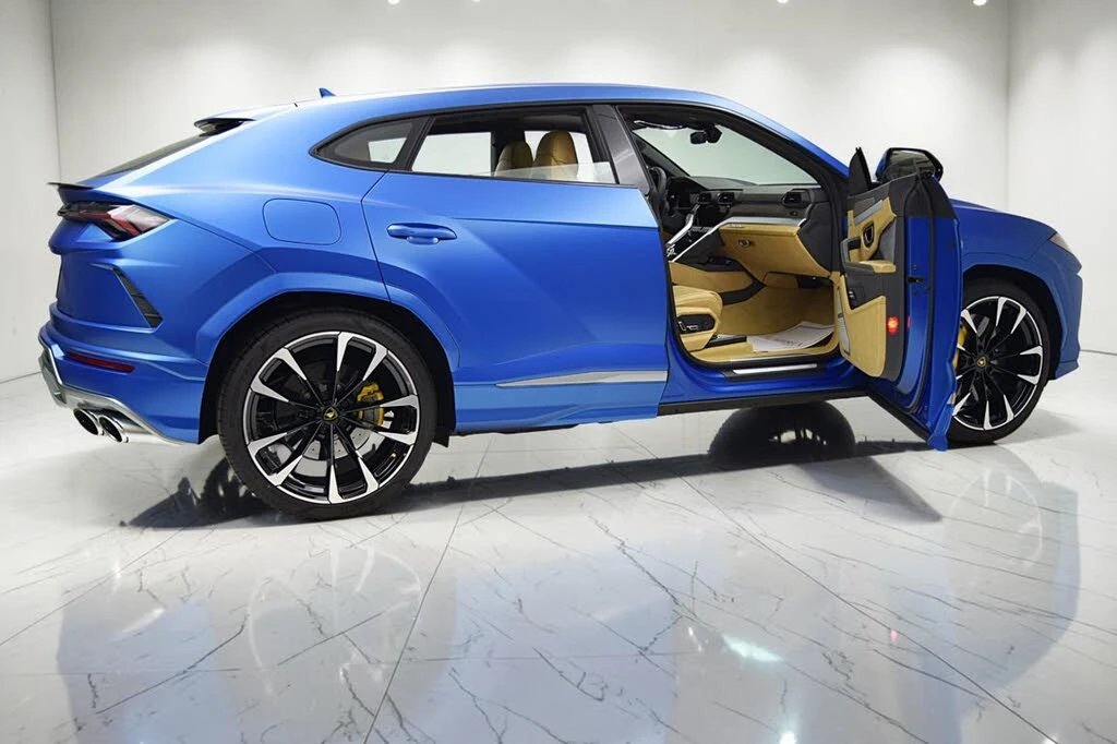 2022 Lamborghini Urus - Image 12 of 31