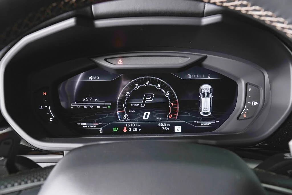 2022 Lamborghini Urus - Image 6 of 31