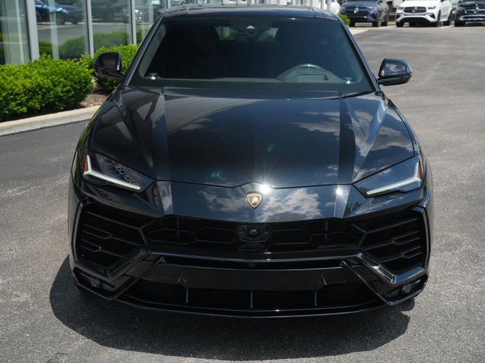 2022 Lamborghini Urus - Image 29 of 31