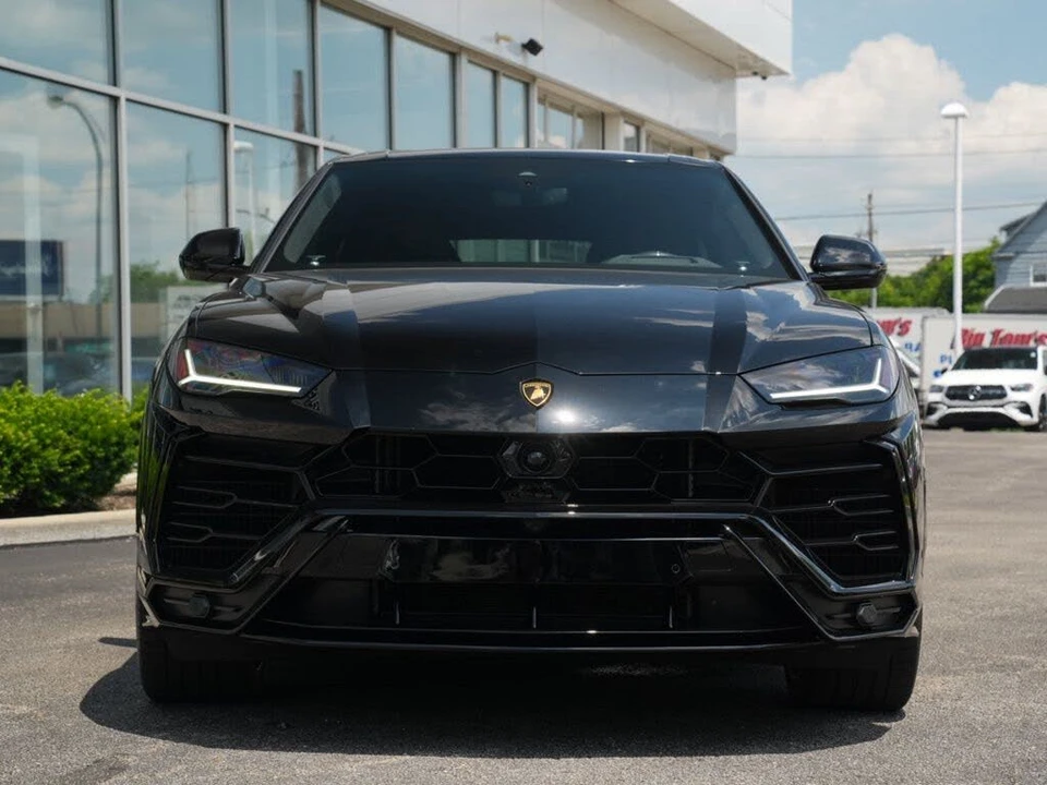 2022 Lamborghini Urus - Image 28 of 31