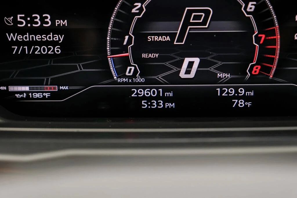 2022 Lamborghini Urus - Image 19 of 31