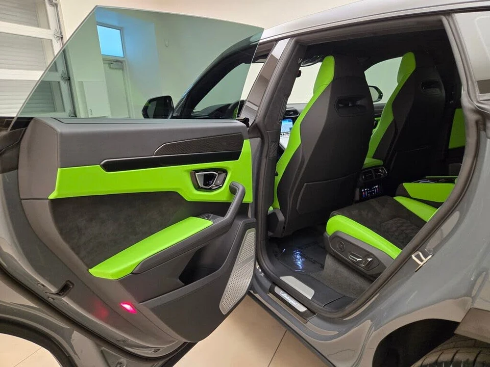 2022 Lamborghini Urus - Image 20 of 31