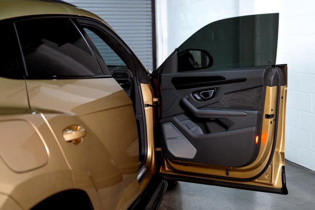 2022 Lamborghini Urus - Image 31 of 31