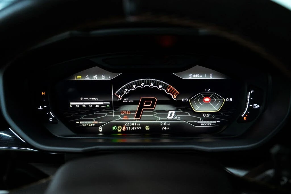 2022 Lamborghini Urus - Image 12 of 31