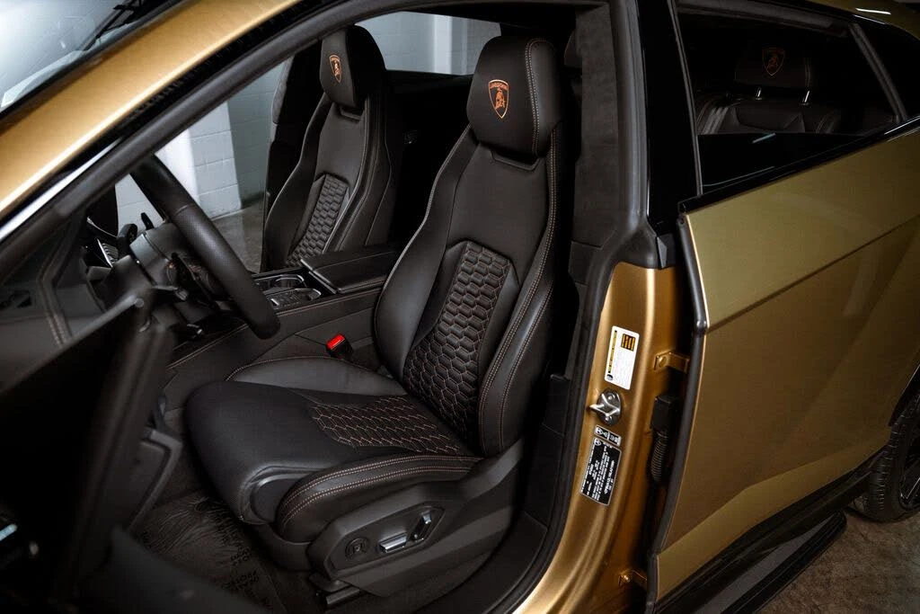 2022 Lamborghini Urus - Image 23 of 31