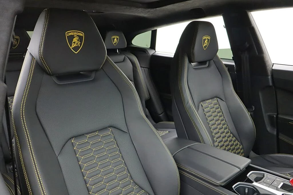 2022 Lamborghini Urus - Image 31 of 31