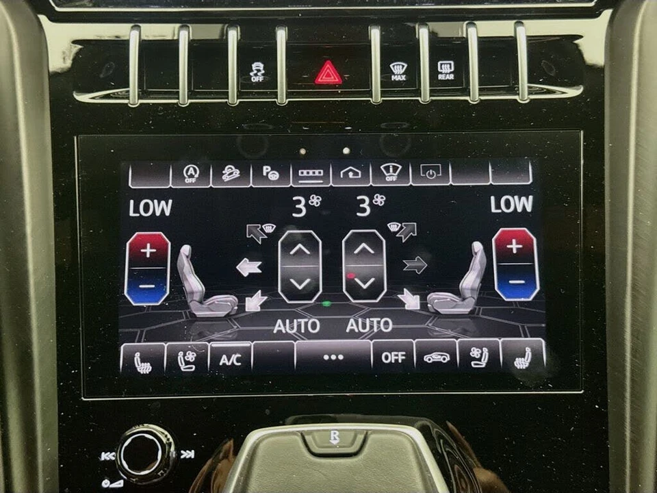 2022 Lamborghini Urus - Image 16 of 31