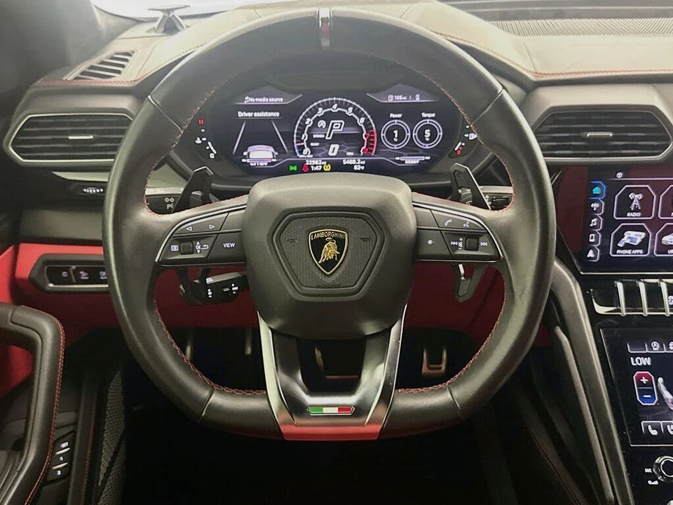 2022 Lamborghini Urus - Image 11 of 31