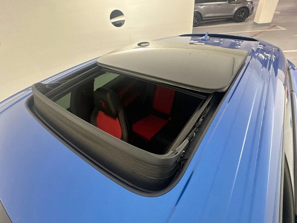 2022 Lamborghini Urus - Image 23 of 31