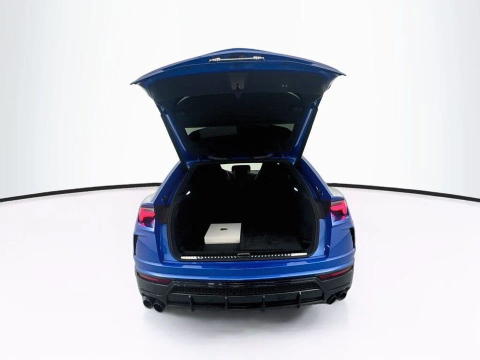 2022 Lamborghini Urus - Image 28 of 31