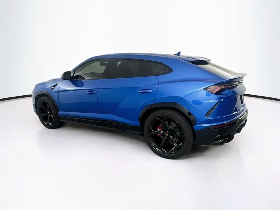 2022 Lamborghini Urus - Image 7 of 31