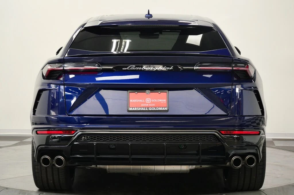 2022 Lamborghini Urus - Image 8 of 31
