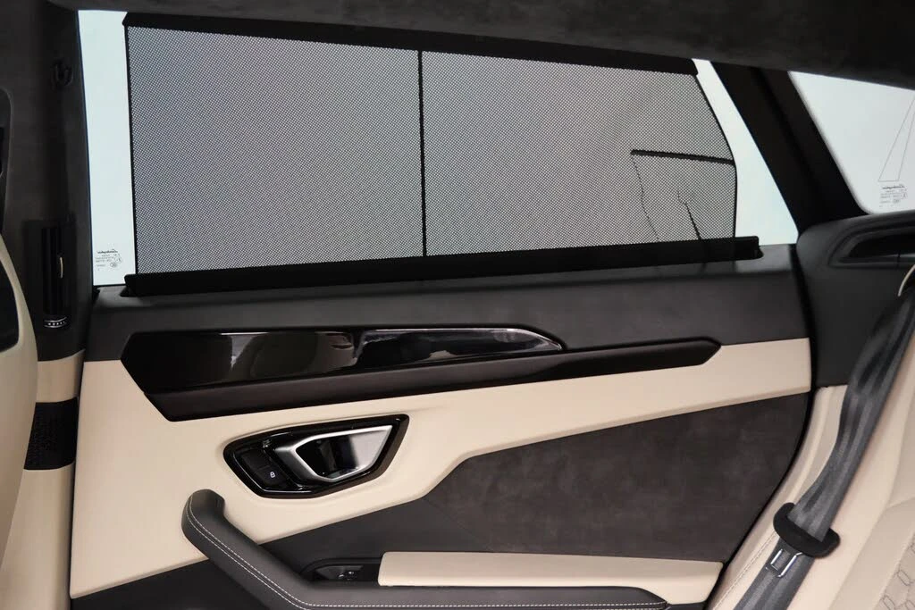 2022 Lamborghini Urus - Image 30 of 31