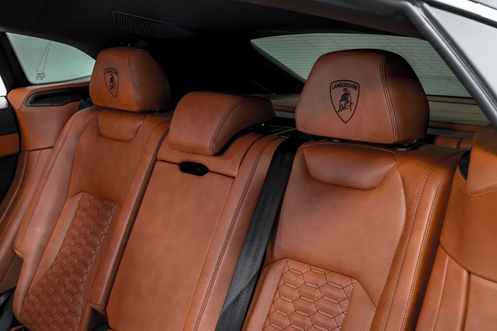 2022 Lamborghini Urus - Image 31 of 31