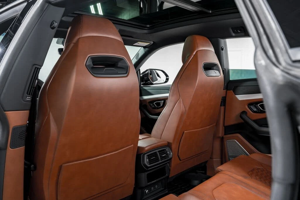 2022 Lamborghini Urus - Image 30 of 31