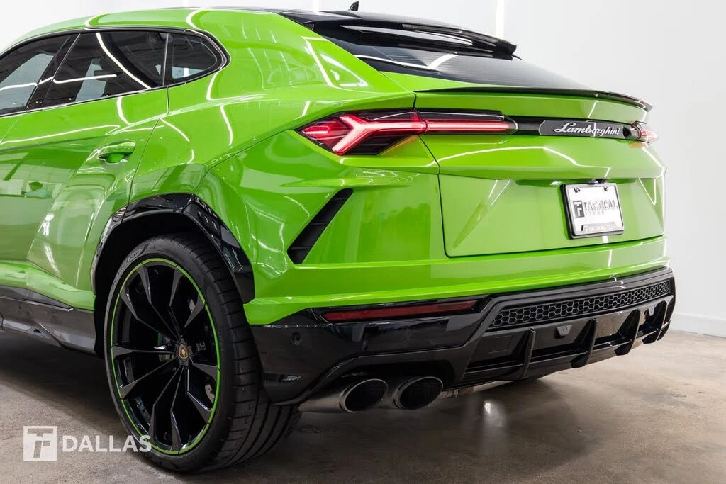 2022 Lamborghini Urus - Image 10 of 31