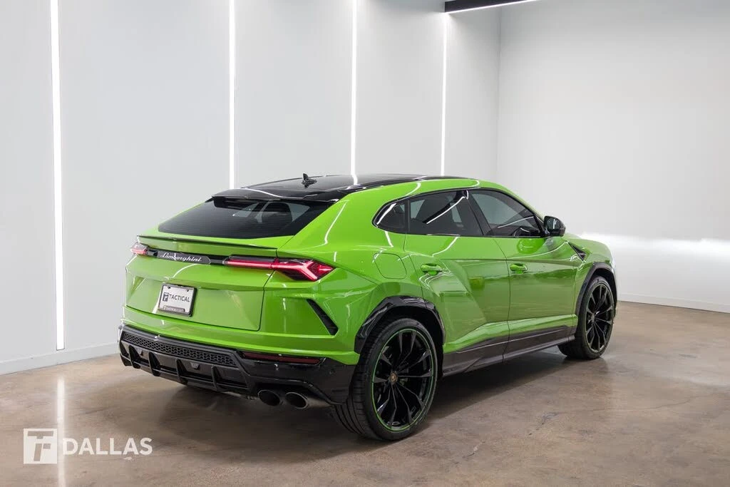 2022 Lamborghini Urus - Image 14 of 31