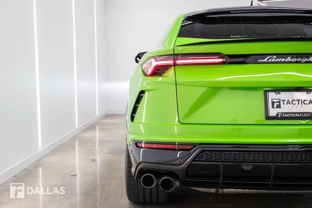 2022 Lamborghini Urus - Image 13 of 31