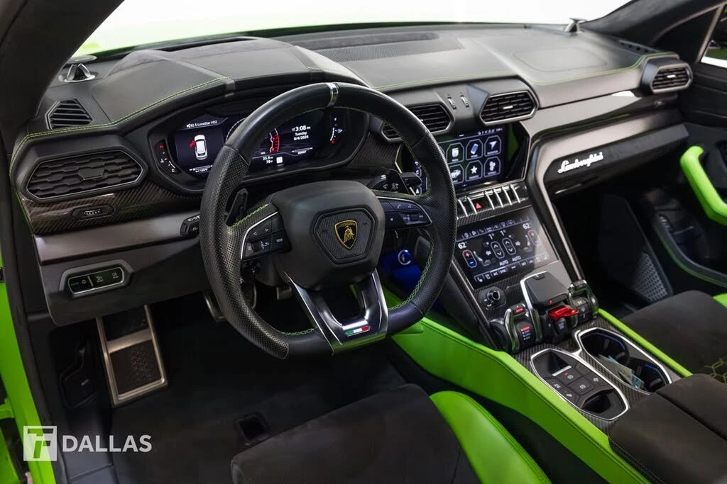 2022 Lamborghini Urus - Image 23 of 31