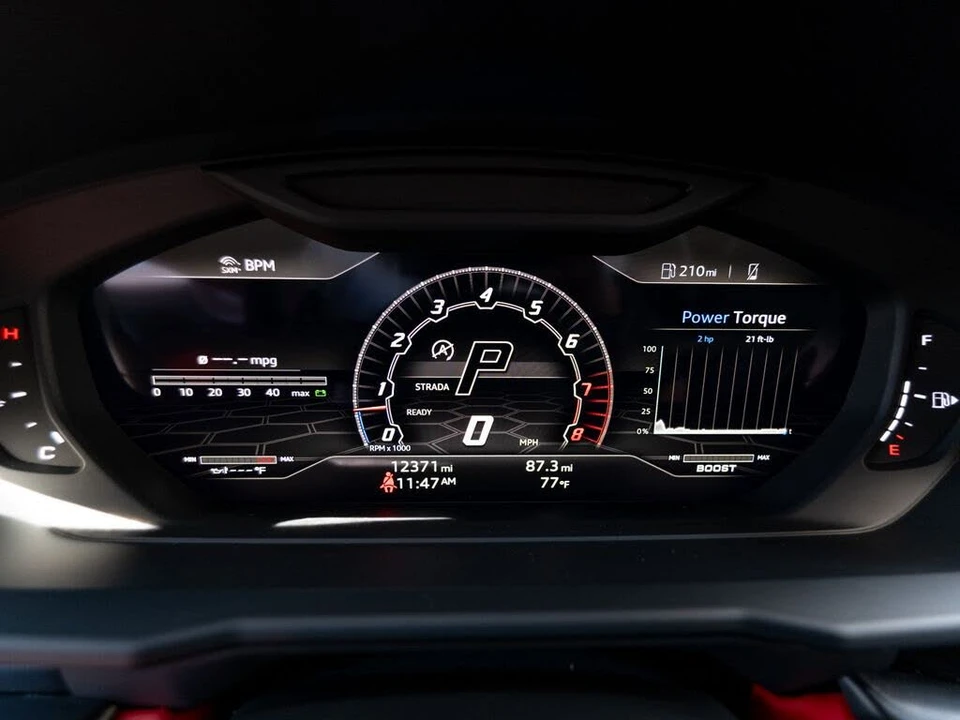2022 Lamborghini Urus - Image 10 of 31