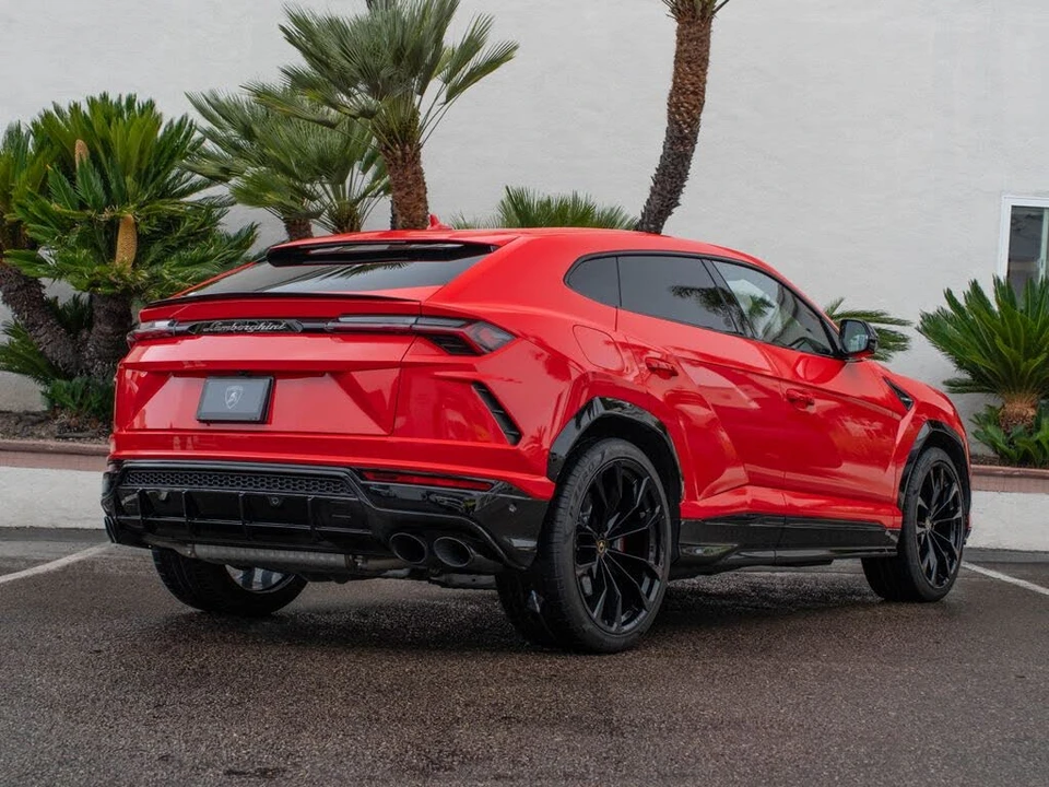 2022 Lamborghini Urus - Image 3 of 31