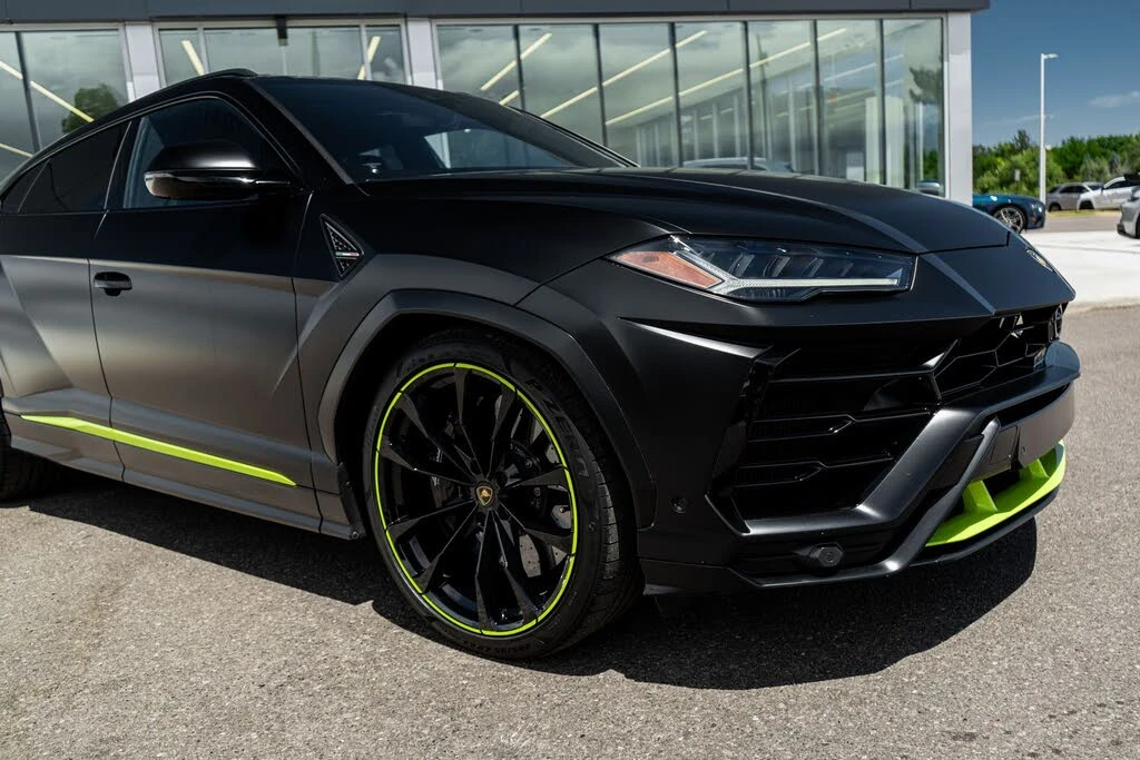 2022 Lamborghini Urus - Image 18 of 31