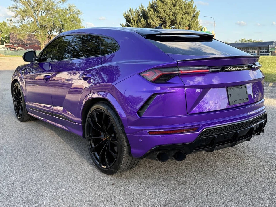 2022 Lamborghini Urus - Image 4 of 31