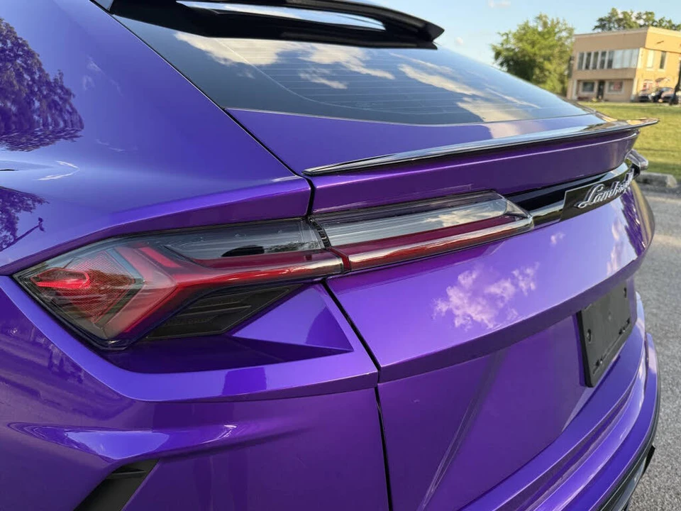 2022 Lamborghini Urus - Image 19 of 31