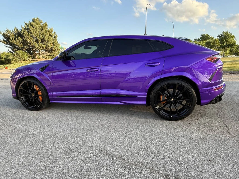 2022 Lamborghini Urus - Image 16 of 31