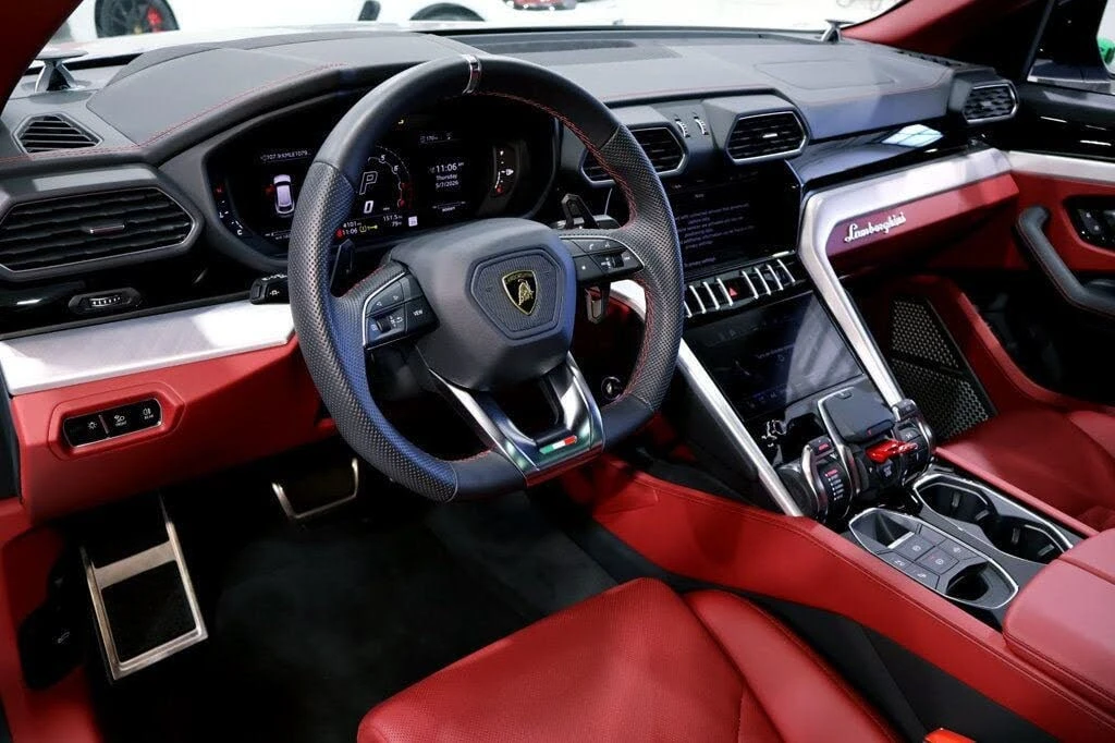 2022 Lamborghini Urus - Image 31 of 31