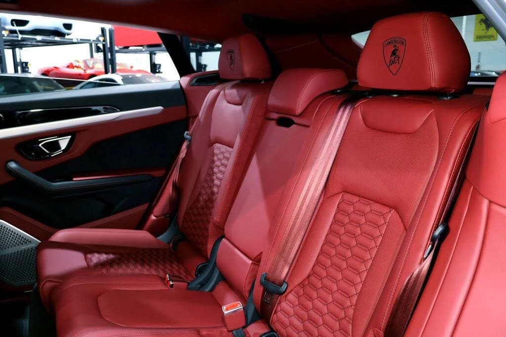 2022 Lamborghini Urus - Image 26 of 31