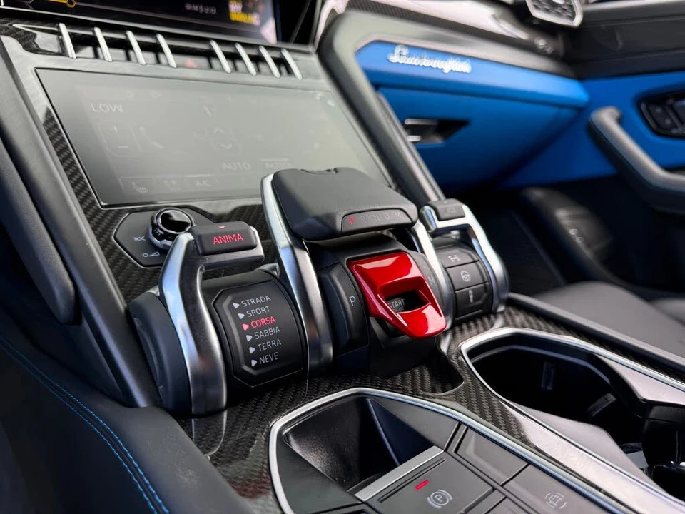 2022 Lamborghini Urus - Image 30 of 31