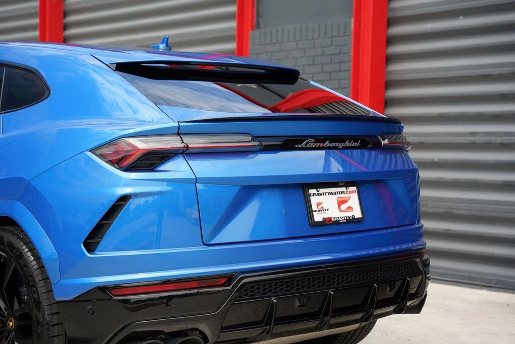 2022 Lamborghini Urus - Image 12 of 31