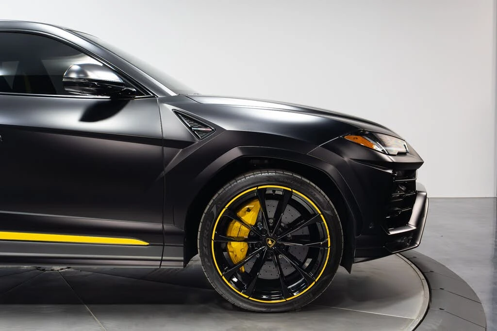 2022 Lamborghini Urus - Image 22 of 31