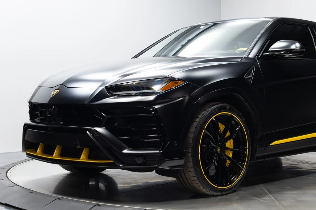 2022 Lamborghini Urus - Image 4 of 31