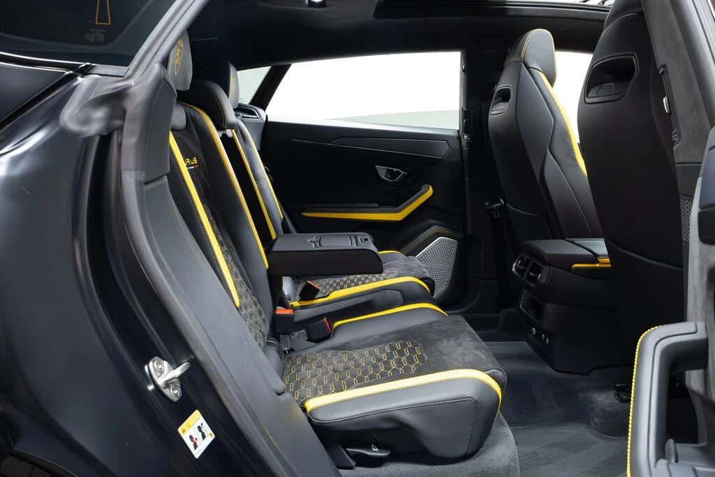 2022 Lamborghini Urus - Image 30 of 31
