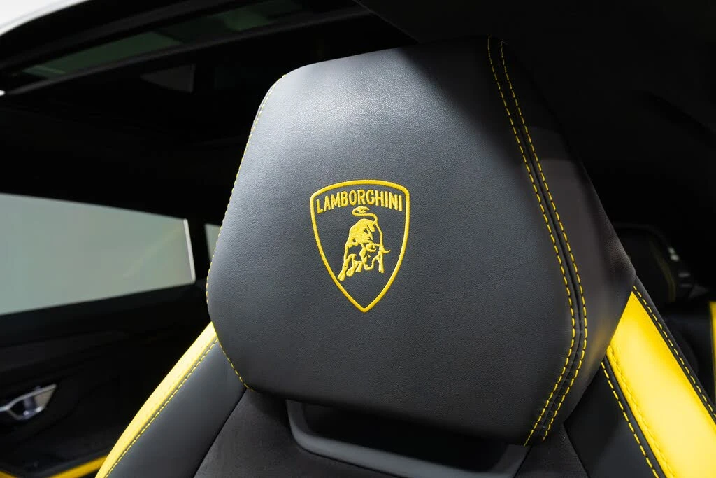 2022 Lamborghini Urus - Image 9 of 31