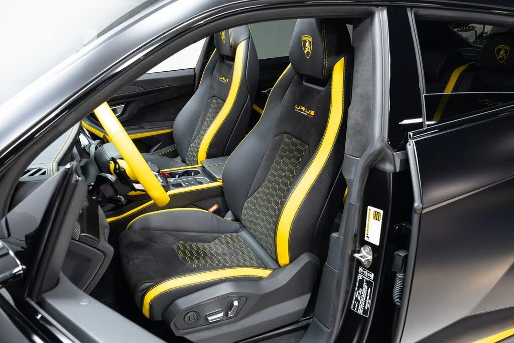 2022 Lamborghini Urus - Image 7 of 31