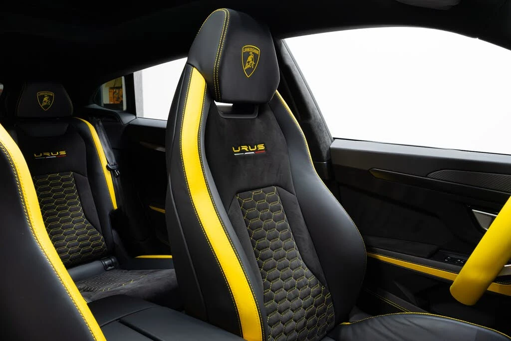 2022 Lamborghini Urus - Image 24 of 31