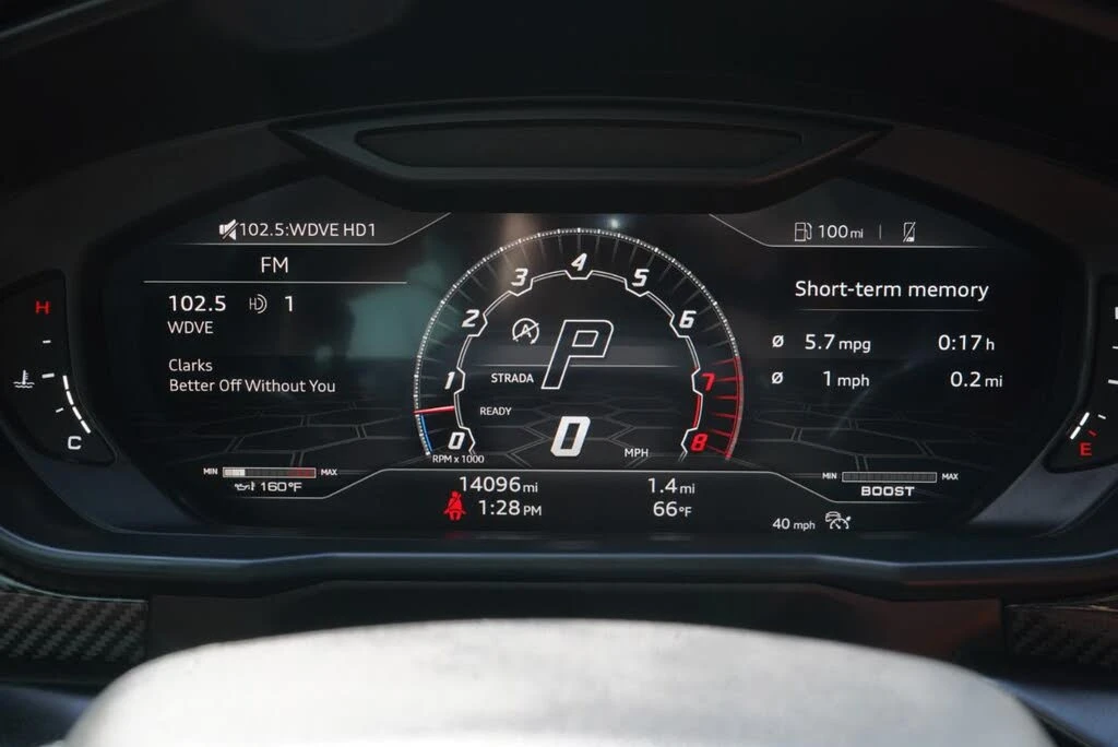 2022 Lamborghini Urus - Image 25 of 31
