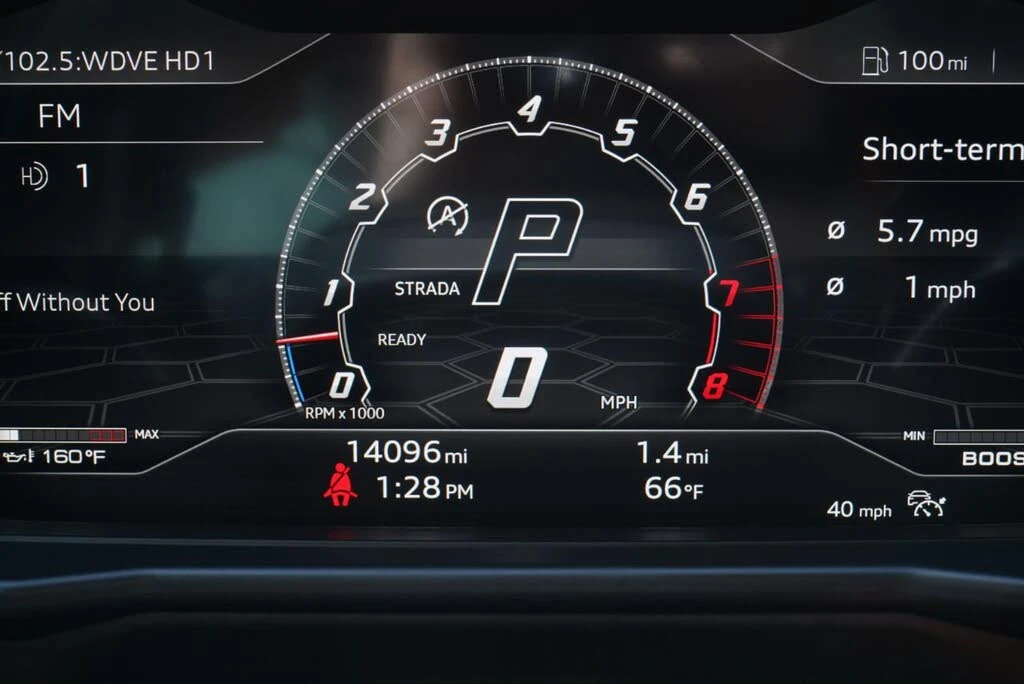 2022 Lamborghini Urus - Image 26 of 31