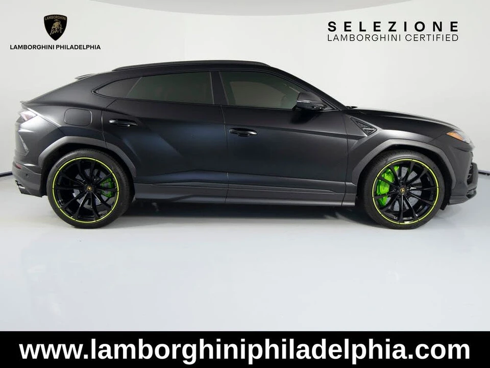 2022 Lamborghini Urus - Image 4 of 31