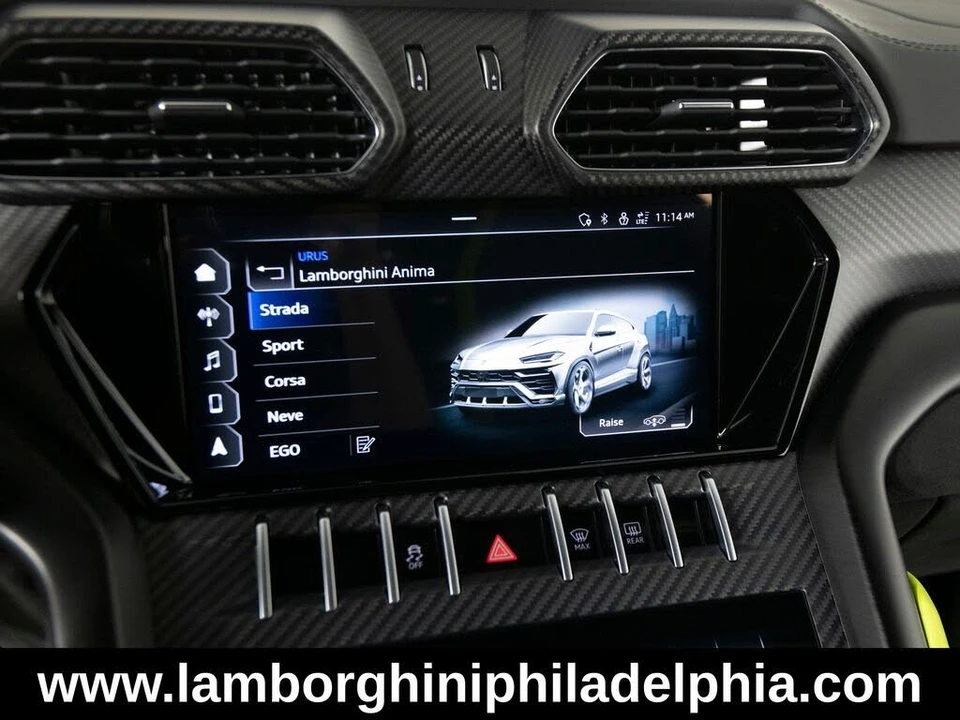 2022 Lamborghini Urus - Image 22 of 31