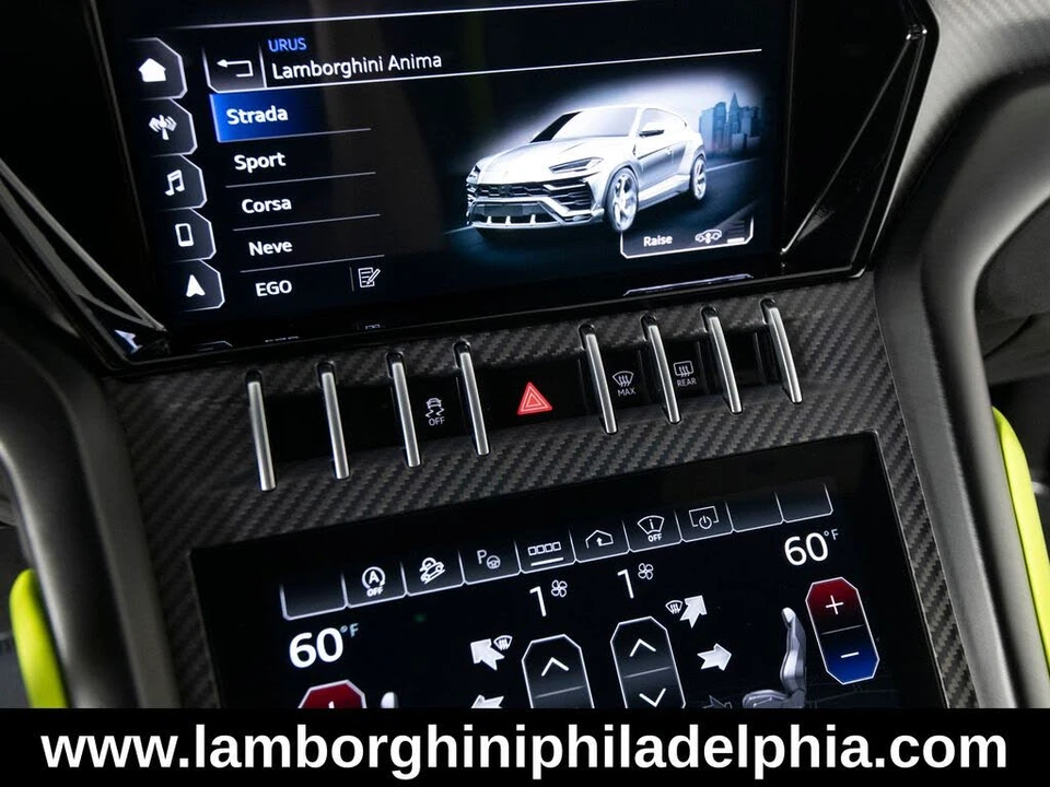 2022 Lamborghini Urus - Image 23 of 31