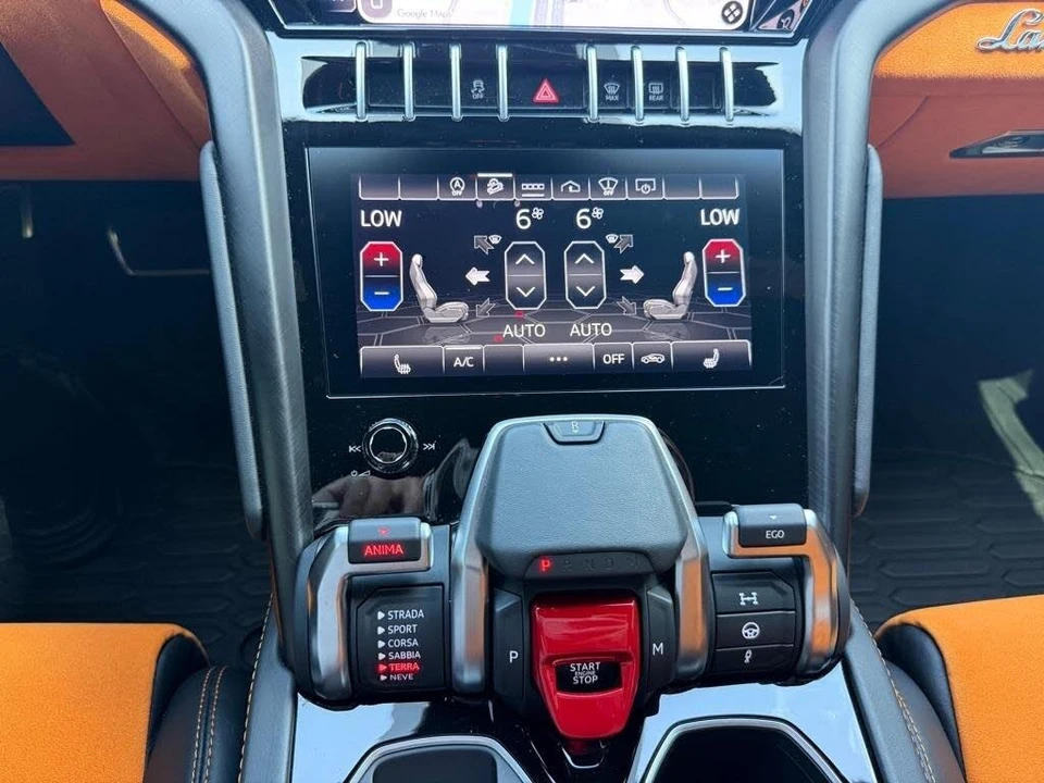 2022 Lamborghini Urus - Image 27 of 31