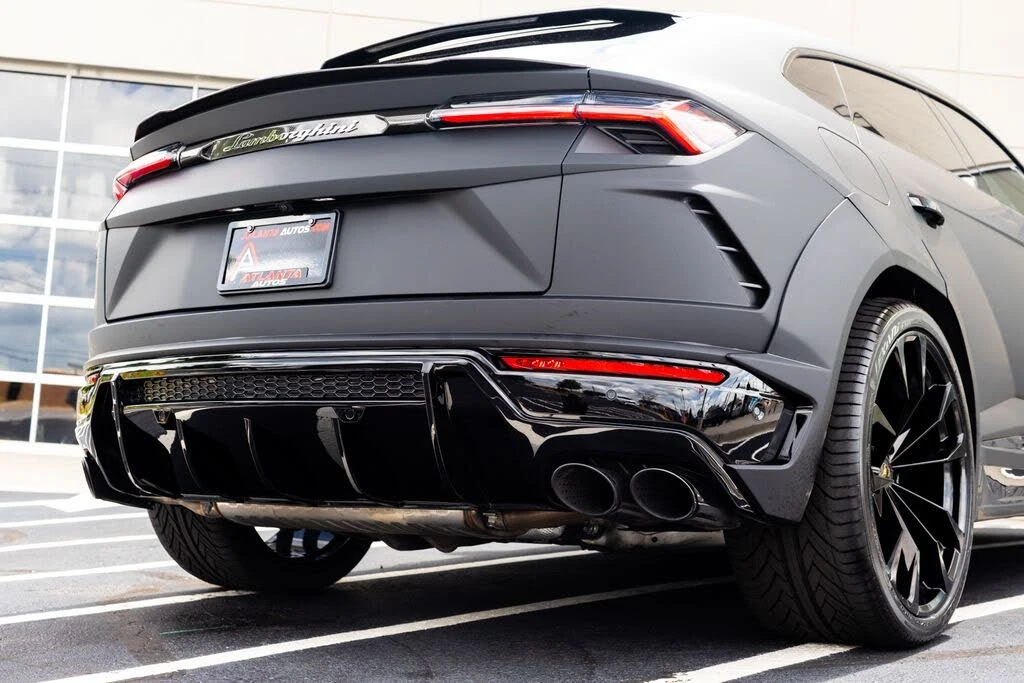 2022 Lamborghini Urus - Image 19 of 31