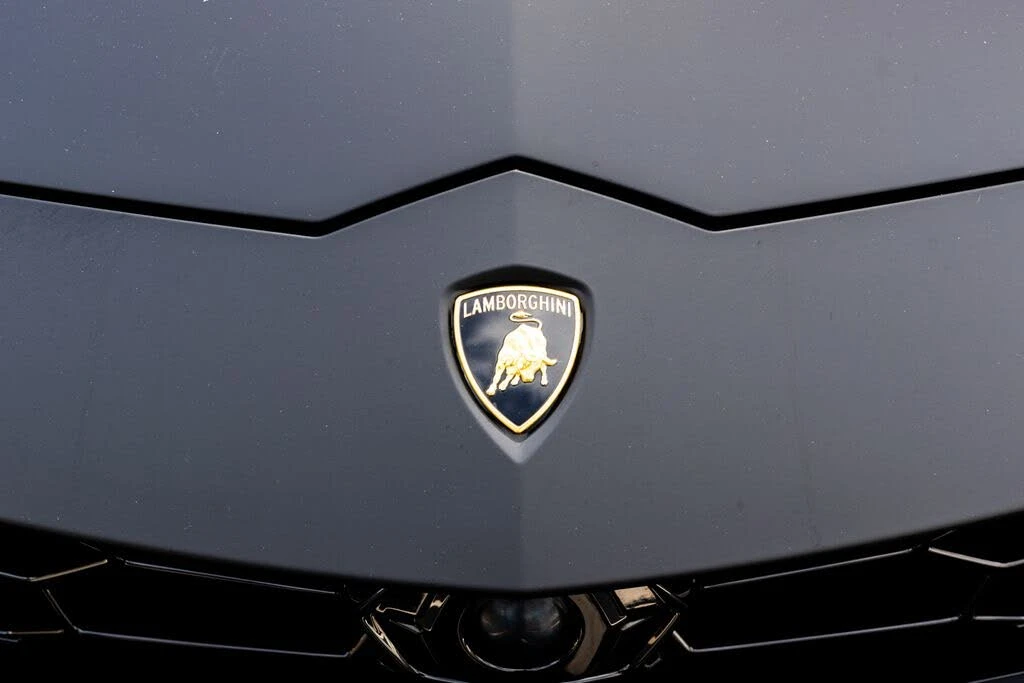 2022 Lamborghini Urus - Image 7 of 31