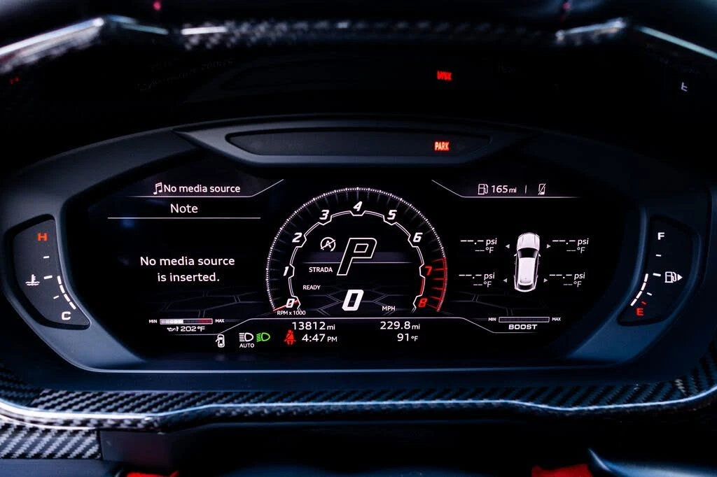 2022 Lamborghini Urus - Image 31 of 31