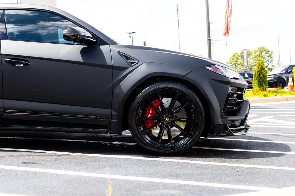 2022 Lamborghini Urus - Image 11 of 31